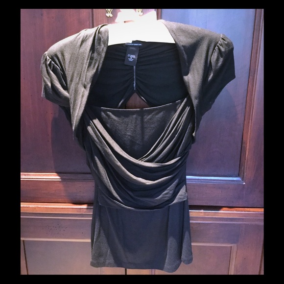 Keyhole top. NWOT. - Picture 1 of 2