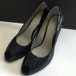 Black, Quilted Patent Leather, Peep-Toe Pump