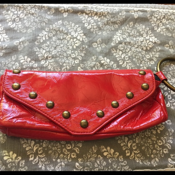 Patent red clutch