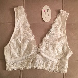 White lace bralette