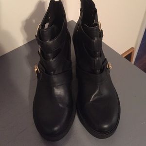 Motorcycle boots