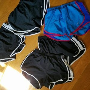 Nike tempo running short