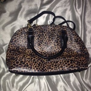 Cheetah print purse!!