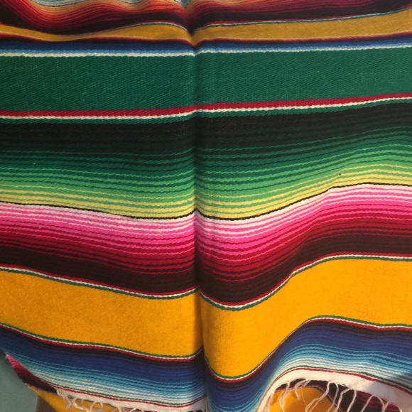 NWOT Genuine Mexican Serapes 48x74 inches - Picture 4 of 4