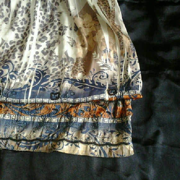NWOT Gorgeous Summer Dress - Picture 3 of 6