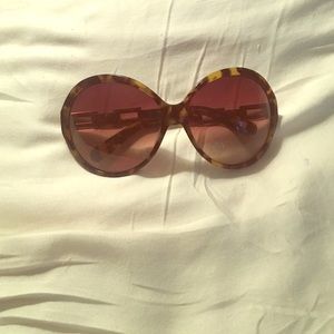 Tory burch round oversized sunglasses
