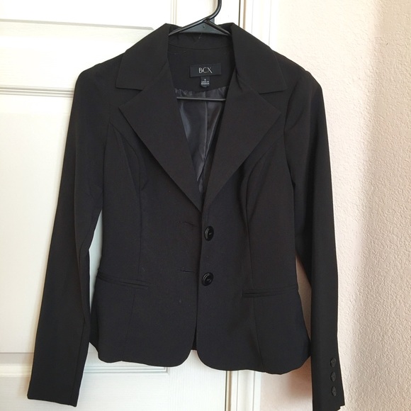 Fitted Black Blazer