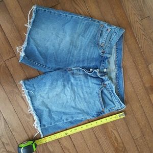 Women's Levi 501 midi Bermuda shorts size 14