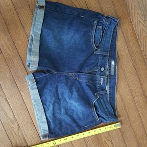 Levi's midi shorts size 12
