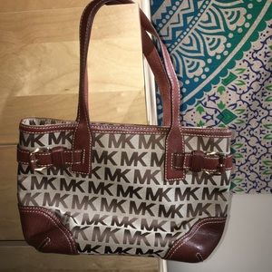 Michael Kors tote