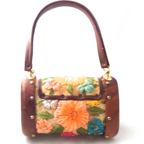 SOLD 50s Wood Straw Box Purse Handbag Embroidery - Picture 2 of 4