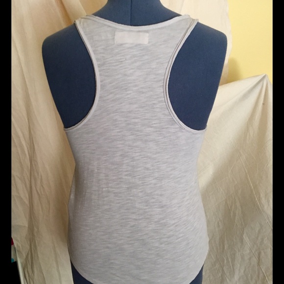 A&F gray ruffle tank size L - Picture 2 of 4