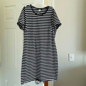 Old Navy dress