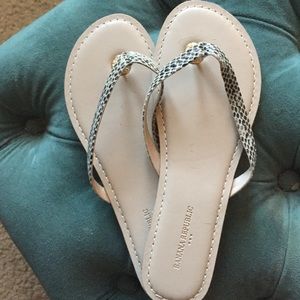 BR flip flops BR flip flops