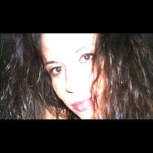 Meet your Posher, Mandee