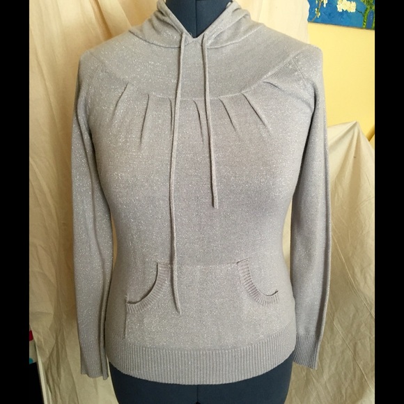 Silver shimmer hoodie pull over sweater size L - Picture 2 of 4