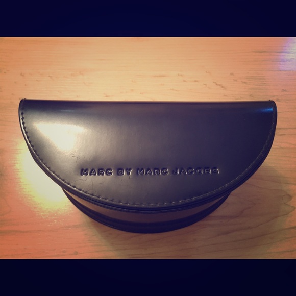 Marc by Marc Jacobs Sunglasses Case