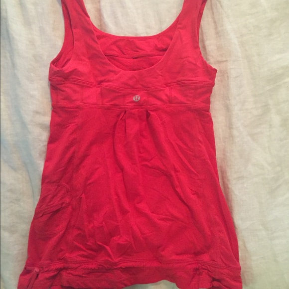 Lululemon tank top