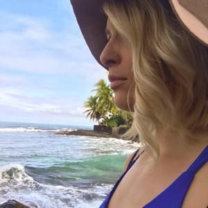 Meet your Posher, Shelly