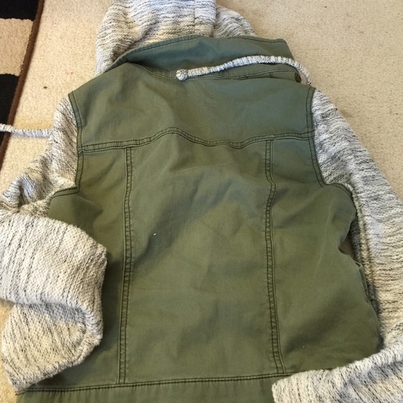 ❌SOLD❌ Mossimo Jacket - Picture 3 of 3