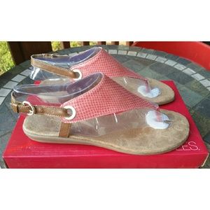 Aerosoles memory foam sandal