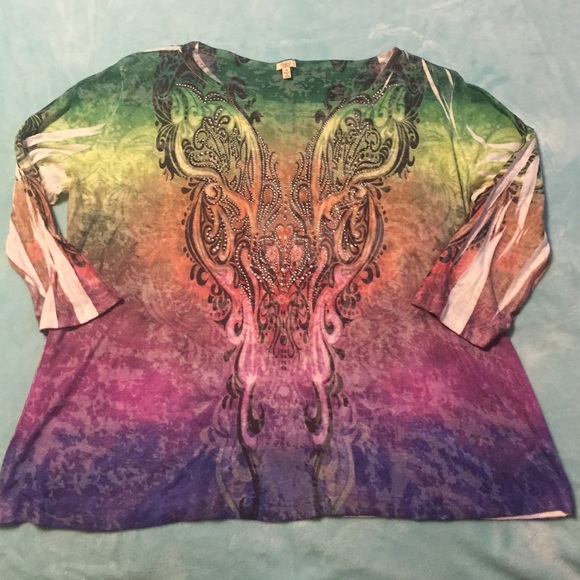 Reba 1x embellished screen print shirt light