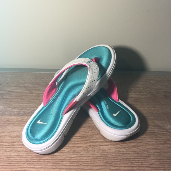 Nike Women's Comfort Flipflops