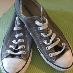 Unisex converse sneakers