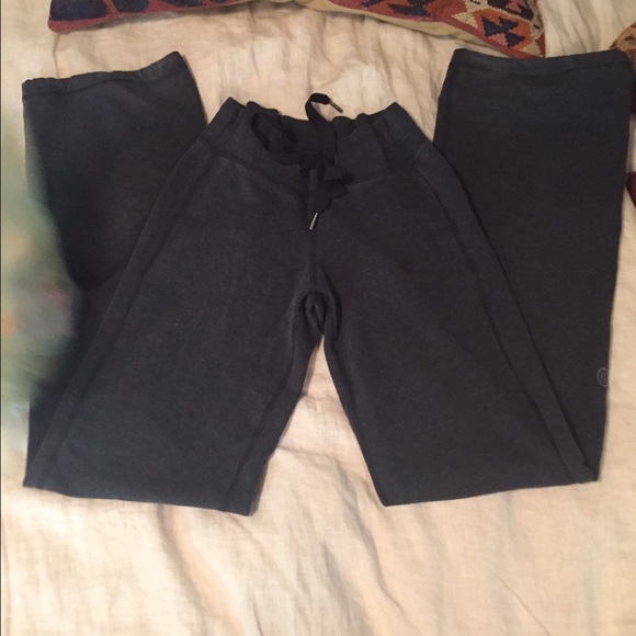 Lululemon pants - Picture 2 of 3