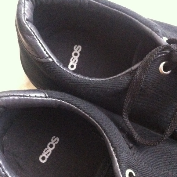 ASOS Platforms - Picture 2 of 3