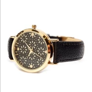 Flash sale❗️Floral laser cut watch