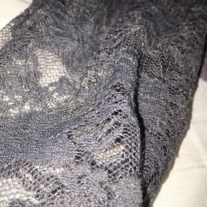 Gray long sleeve lace, high neck (xs)