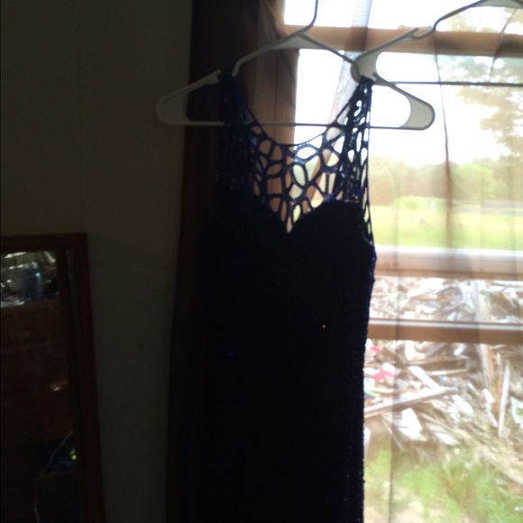 Prom dress - Picture 3 of 3