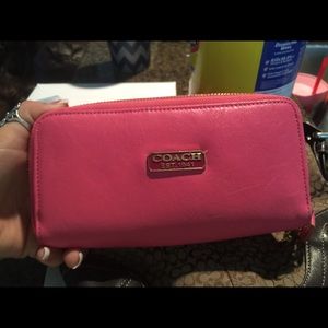 Pink coach wallet authentic