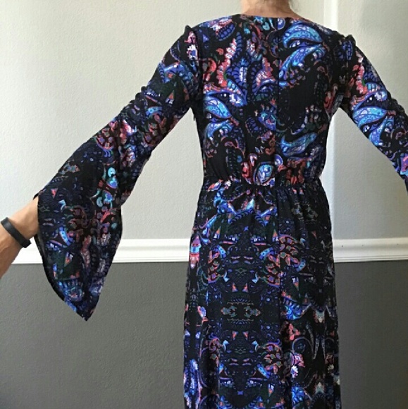 Beautiful paisley print Express maxi size 2 - Picture 3 of 3