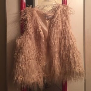 Fur vest