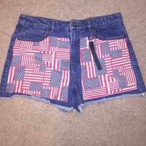 F21 high waisted shorts