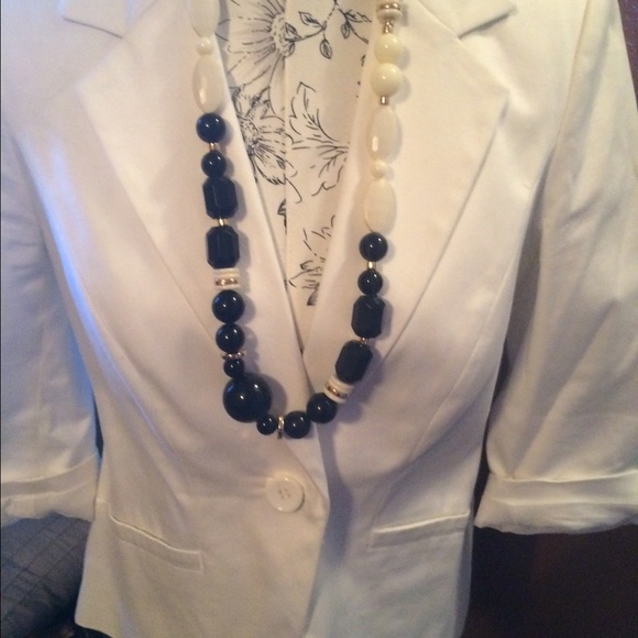 White limited sports coat jacket in white