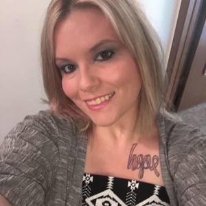 Meet your Posher, Rochelle