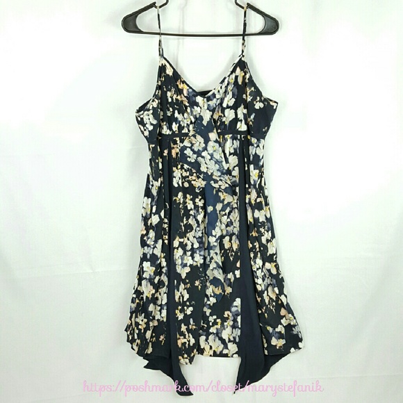Simply Vera Wang Dresses