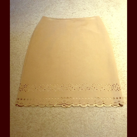 Camel cutout skirt. - Picture 1 of 1