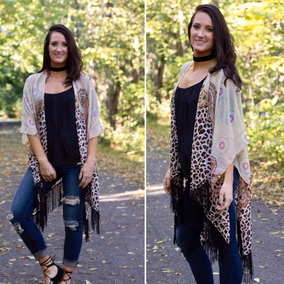 Leopard Fringe Shawl - Picture 7 of 8