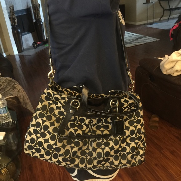 Authentic coach purse