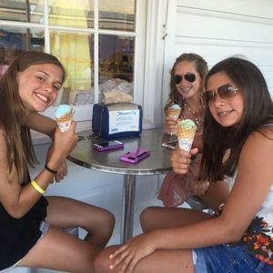 Meet your Posher, Sydney