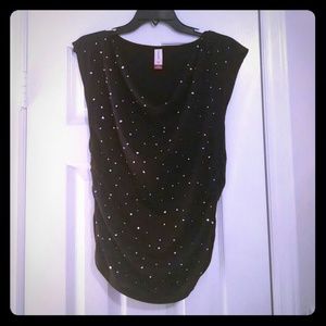Black top w/ sparkles...