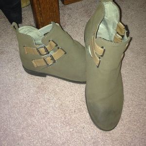 London Rebel booties