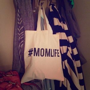 ❗️SOLD OUT❗️ #MOMLIFE Tote