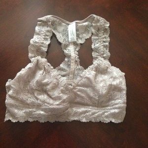 *NWOT* Nude bralette racerback style