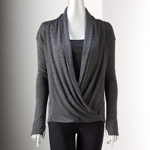 NWT Vera Wang Simply Breathe long sleeve
