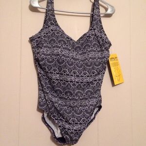 Robby Len swimsuit size 16 NWT